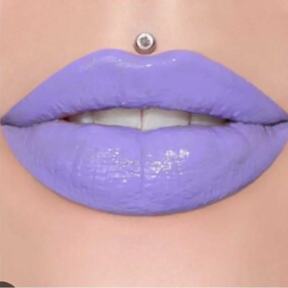 Jeffree Star Supreme Gloss Full Pigment Lip Gloss Frosting for Dinner NIB